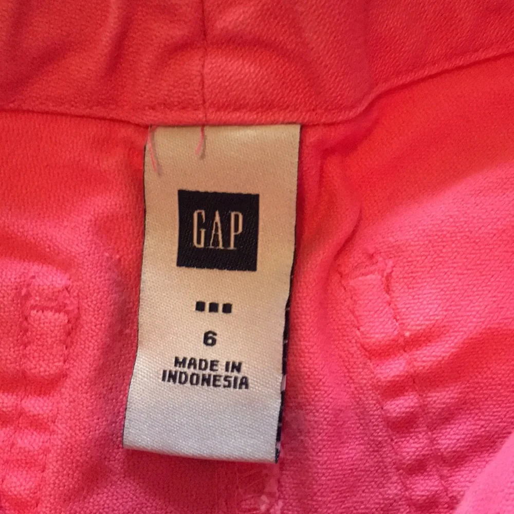 GAP girls shorts